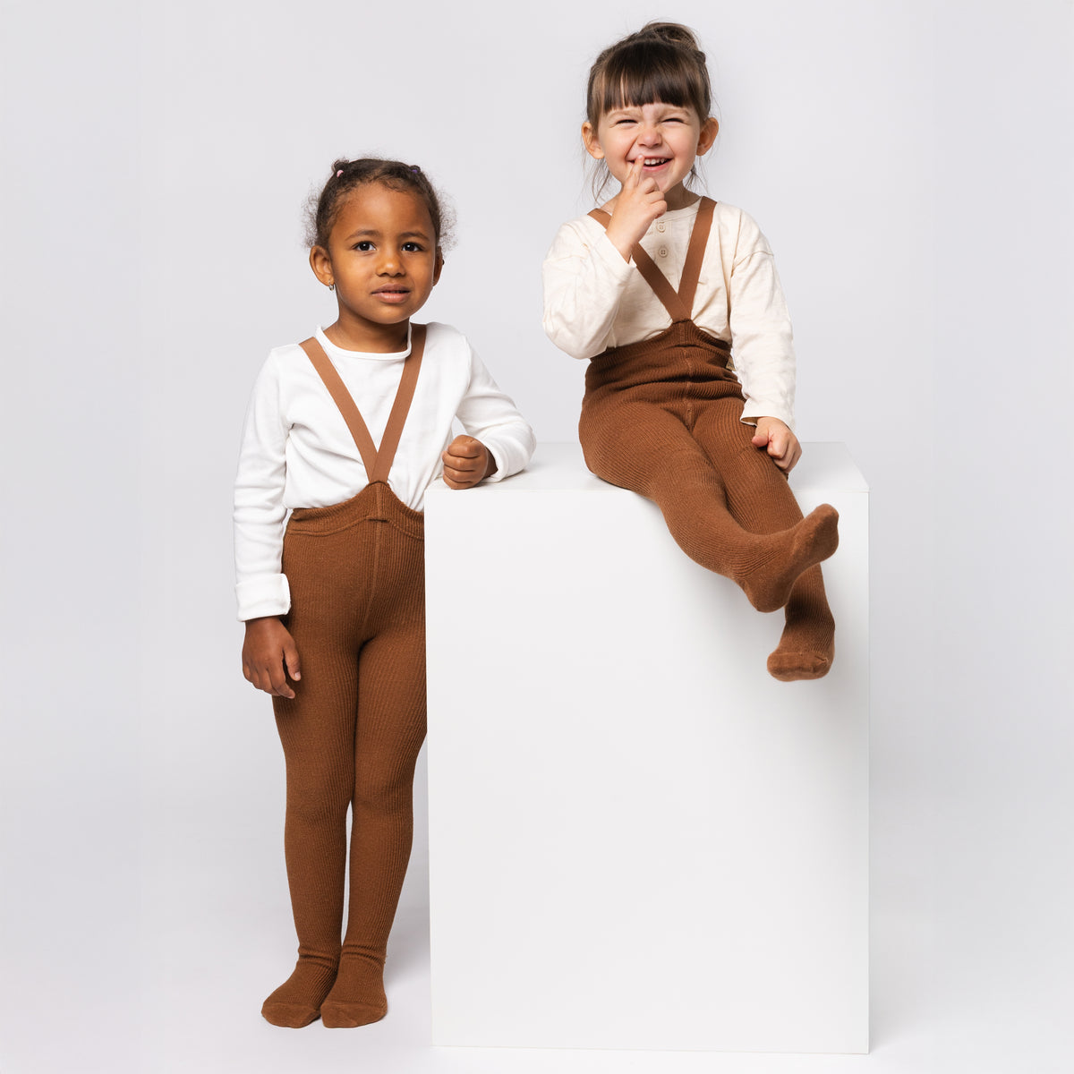 Alpaca Tights with Braces – Hazelnut