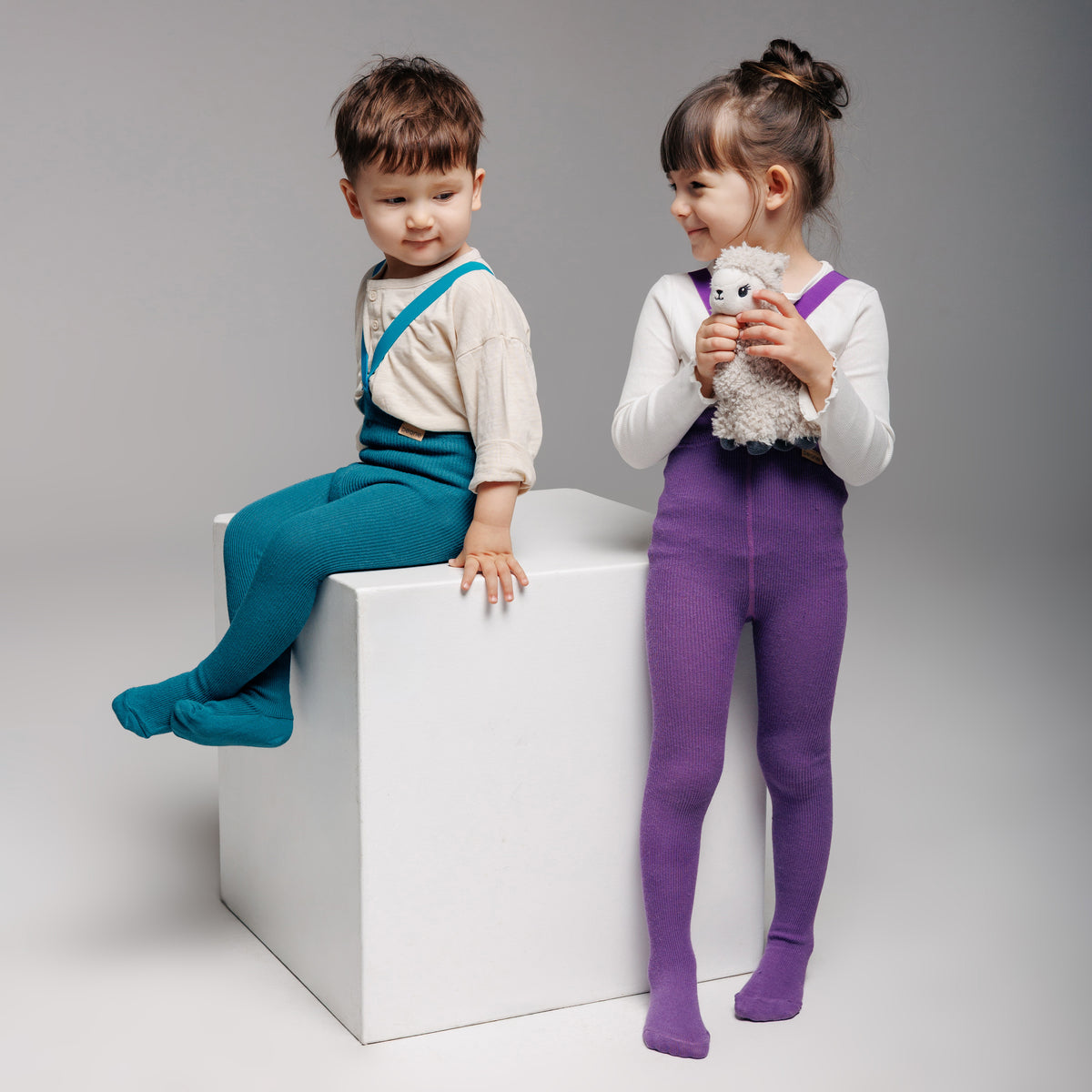 Alpaca Tights with Braces - Plum Purple