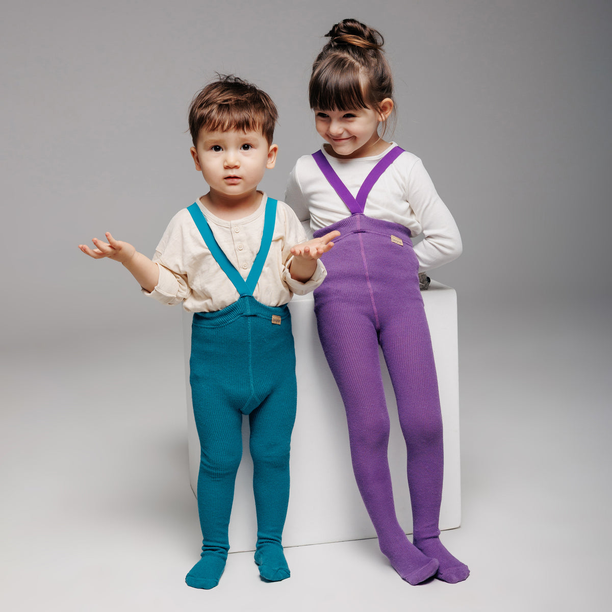 Alpaca Tights with Braces - Plum Purple