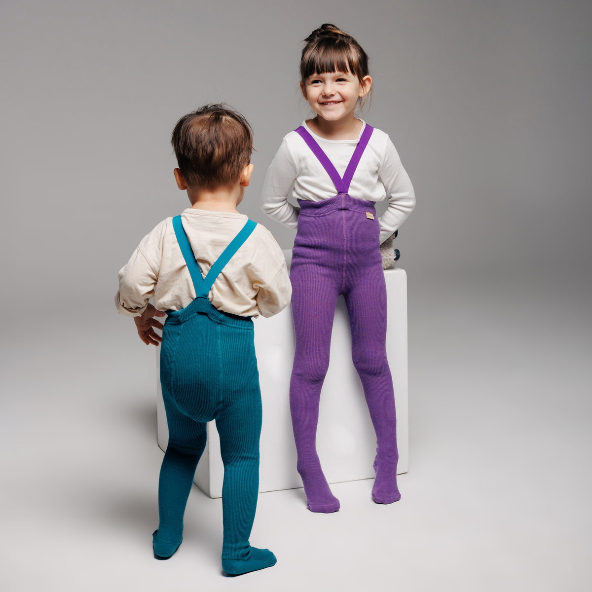 Alpaca Tights with Braces - Plum Purple